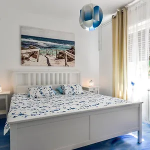 https://apartment-dora-umag.in-istria.net