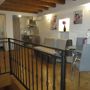 https://casa-rados-umag.in-istria.net